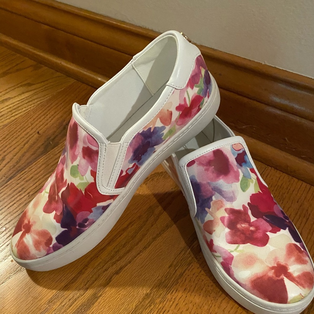 Liz Claiborne shoes